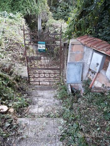 Immobile con Terreno Agricolo