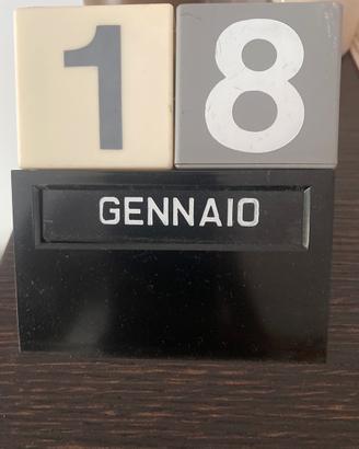 Calendario da tavolo vintage