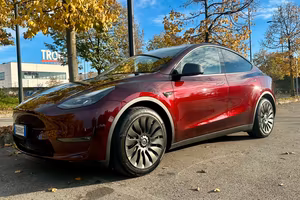 Model Y LR AWD 06/23 - Midnight Cherry Red -Gancio