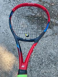 Yonex V Core 100 2023