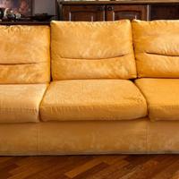 Coppia divani e pouf
