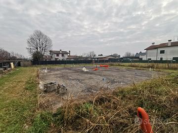 Terreno a Legnaro (PD) - Volparo