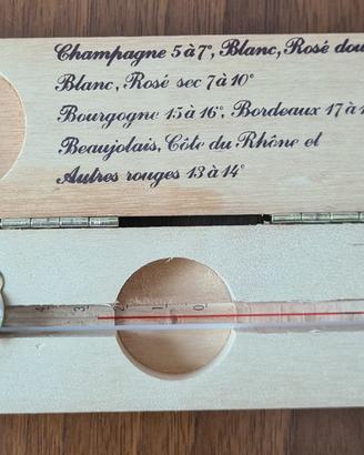 Termometro da vino vintage in legno