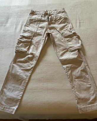 Pantaloni cargo beige da uomo – comodi e pratici