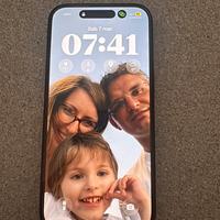 Iphone 15  bkack 128 giga