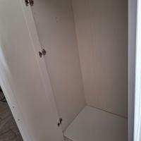 Armadio Ikea bianco 3 ante con specchio
