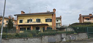 Valmontone: villa bifamiliare su 4 livelli