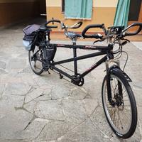 tandem a pedalata assistita 