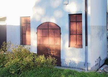 Laboratorio / magazzino con possibile abitabilità