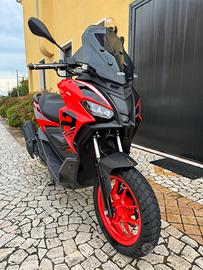 Aprilia SR GT 125 Sport (2026) - Red Raceway