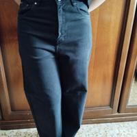 Pantaloni neri vita alta con gamba larga