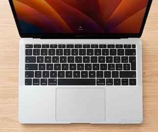 MacBook Air 13" Retina (2018) - 8GB RAM / Intel i5