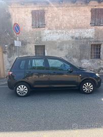Mazda 2 1200 benzina