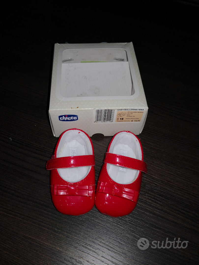 Scarpe neonata clearance battesimo chicco