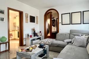 Comodissimo 2 camere perfetto in tutto