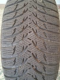 Gomme auto
