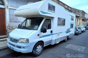 Adria coral 670DK mansardato 7 posti