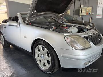 Mercedes-benz SLK 200 cat