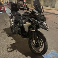 bmw gs 1250 triple black