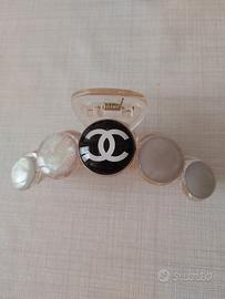 Mollettone per i capelli di Chanel