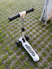Monopattino elettrico bimbi