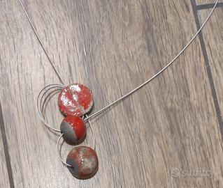 Collana artigianale rossa