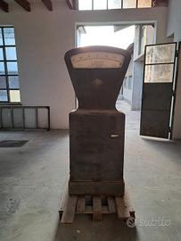 bilancia industriale Lario vintage ( trattabile)