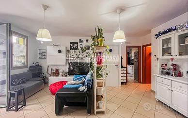 TRILOCALE INDIPENDENTE CON GIARDINO