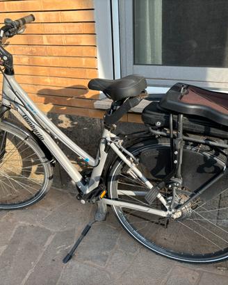 Lombardo Modena e-bike pedalata assistita