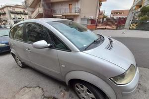 Audi A2