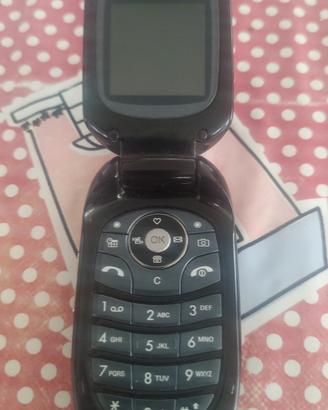 Cellulare LG k225 - Senza caricabatteria