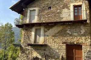Immobile in asta di 134 m² con 3 locali a San Dami