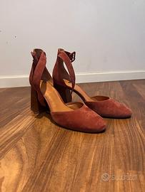 Décolleté & Other Stories con tacco e cinturino