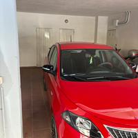 Lancia y Hybrid 2023