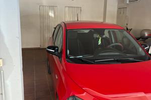 Lancia y Hybrid 2023