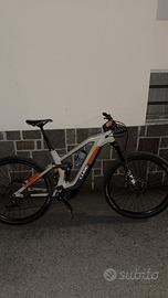 Veno cube stelo sl
