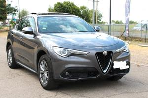 Alfa Romeo Stelvio Q4 executive 210cv