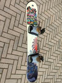 Snowboard 160cm + Attacchi Flow