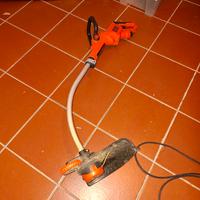 Tagliabordi Black & Decker GL7033 700W