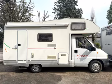 Camper usato mansardato elnagh clipper 20