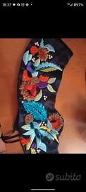 Cintura in raso nera con paillettes e ricami