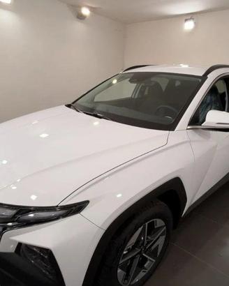 HYUNDAI - Tucson - 1.6 CRDI 48V DCT Business