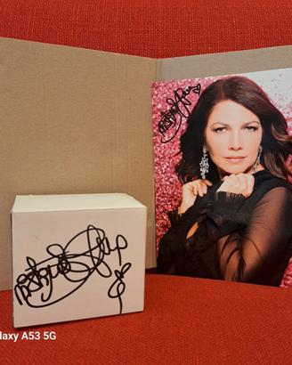 FOTOGRAFIA + SCATOLA AUTOGRAFATE CRISTINA D'AVENA