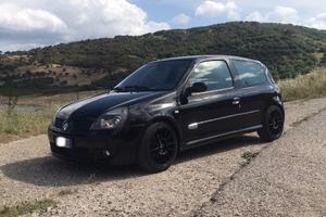 Renault Clio Rs phase 2 172