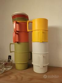 tazze plastica resistente con tappo