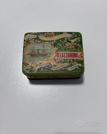 Scatola di latta vintage Lazzaroni