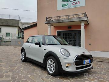 MINI Cooper D 1.5 Cooper D
