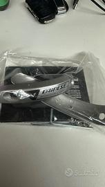 Puntali nuovi in magnesio per stivali Dainese.