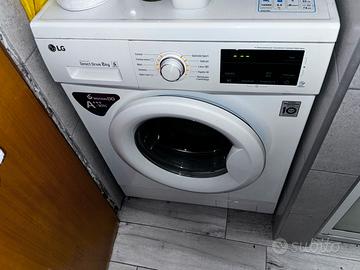 Lavatrice direct drive 8 kg