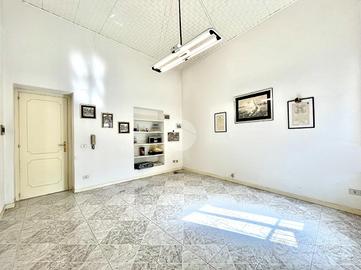 2 LOCALI A SAN BENEDETTO DEL TRONTO